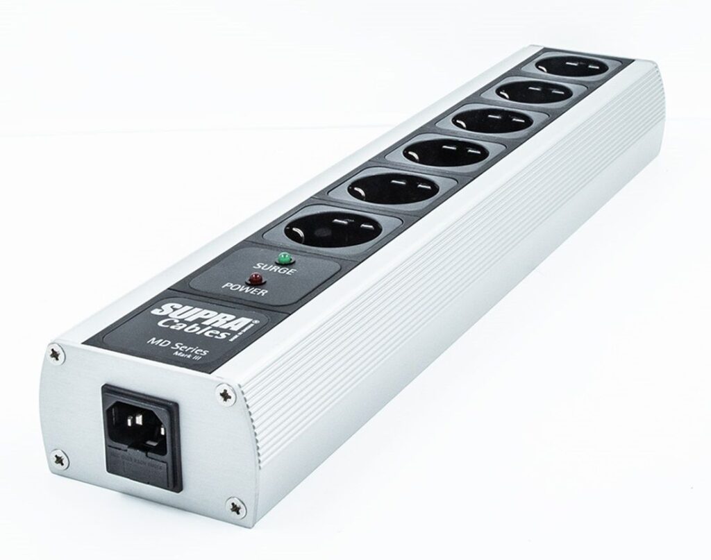 Supra MD 06 EU / SP stekkerblok met overspanningsbeveiliging